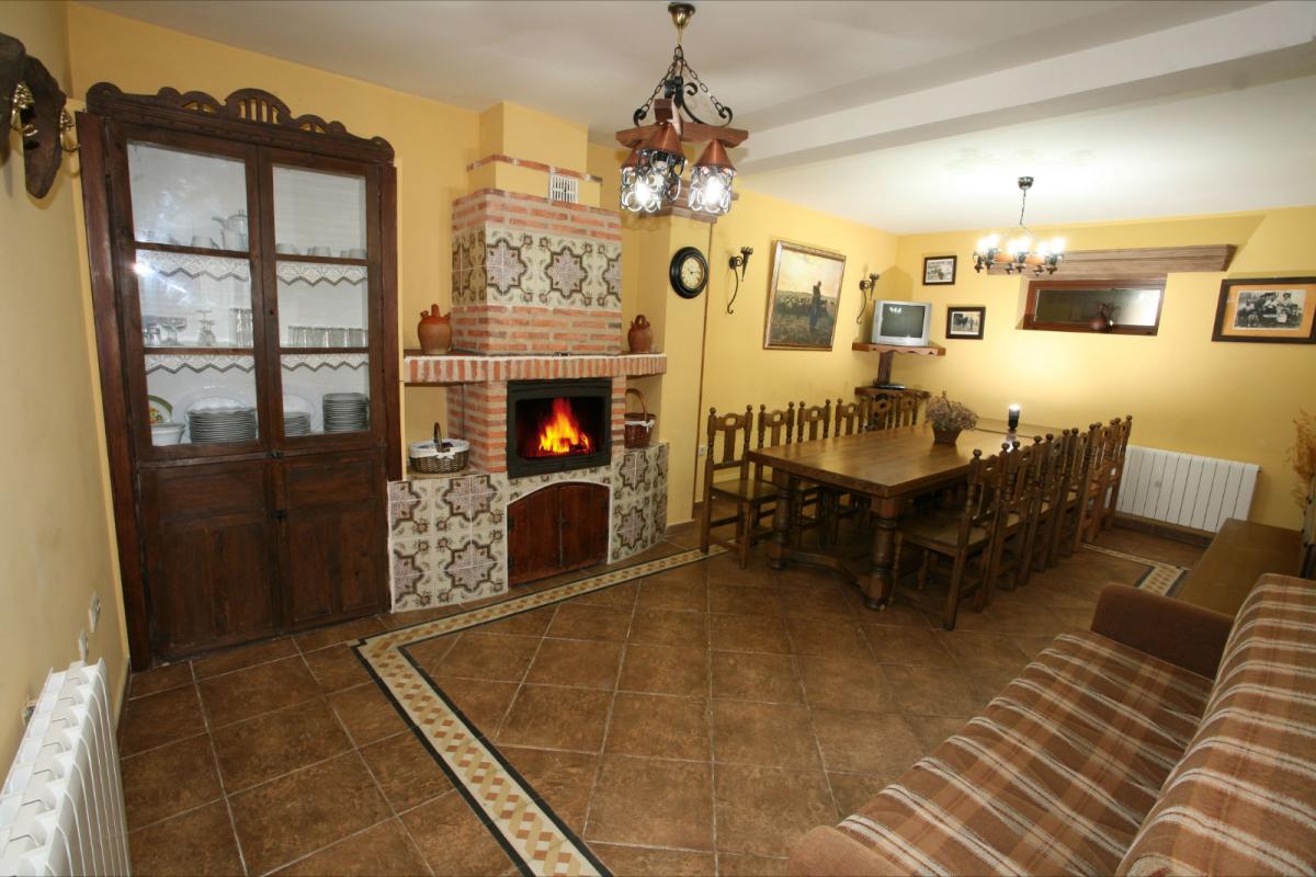 Calderón De Medina